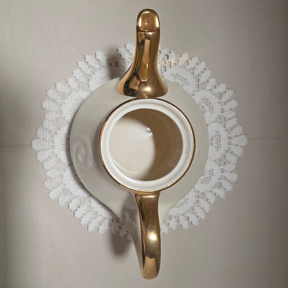 Vintage Fine China Tea Set With 22 K Gold Trim - Includes Teapot Creamer & Sugar - Picture 5 of 12